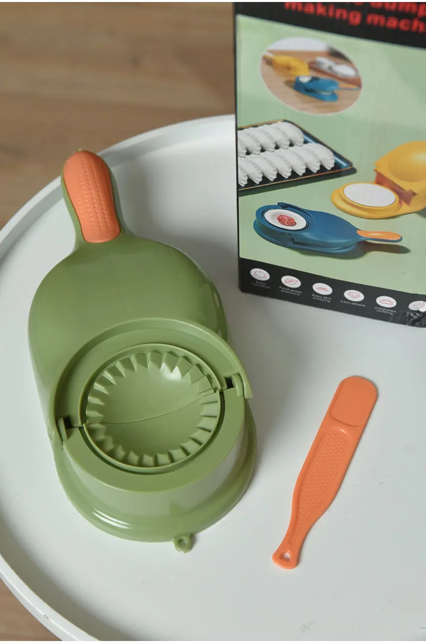 Форма для приготування вареників та пельменів Portable Dumpling Making Machine 166178