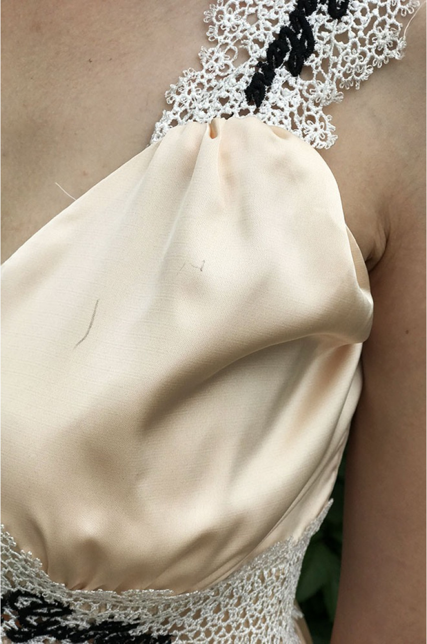 Блузка женская кремовая размер 42 Уценка 177