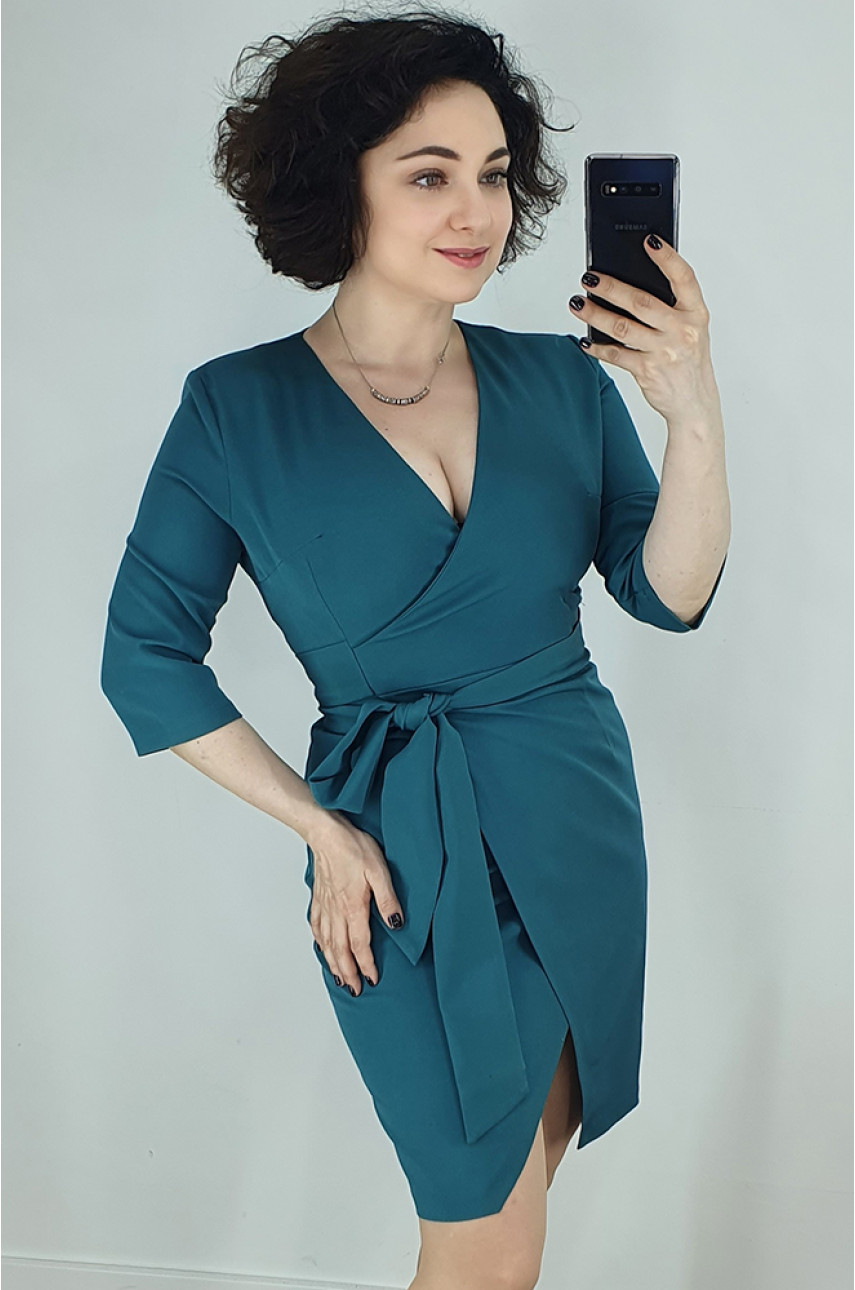 Платье женское изумрудное 40 р. 2701 Платье женское изумрудное 40 р. 2701