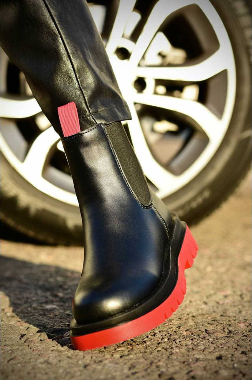 Ботинки жнские черные с красным 119-1