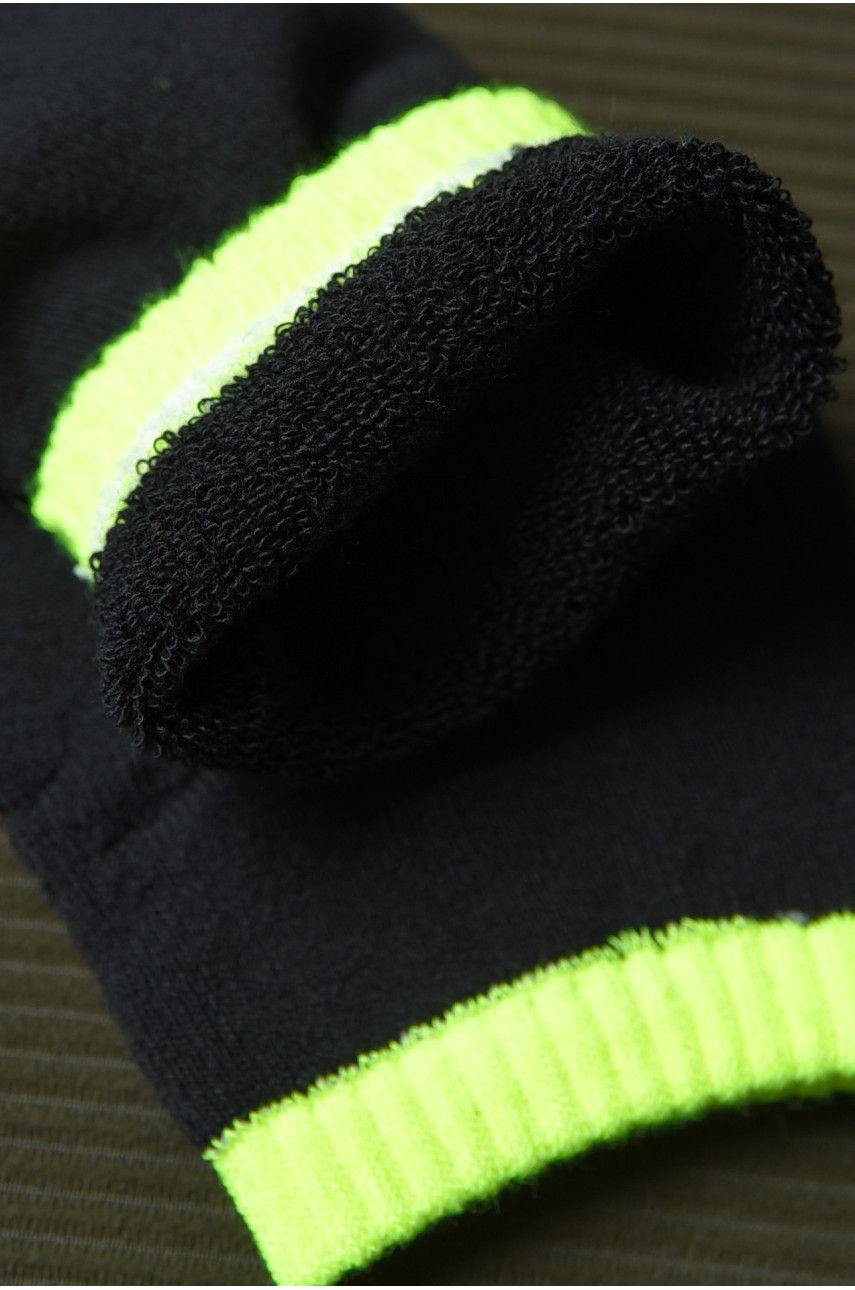 Шкарпетки махрові для дівчинки чорні з салатовою гумкою розмір 26-30 154002