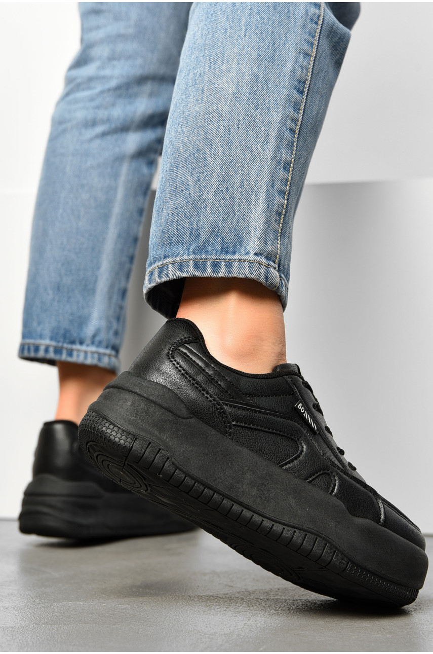 Кроссовки женские черного цвета А17 165813