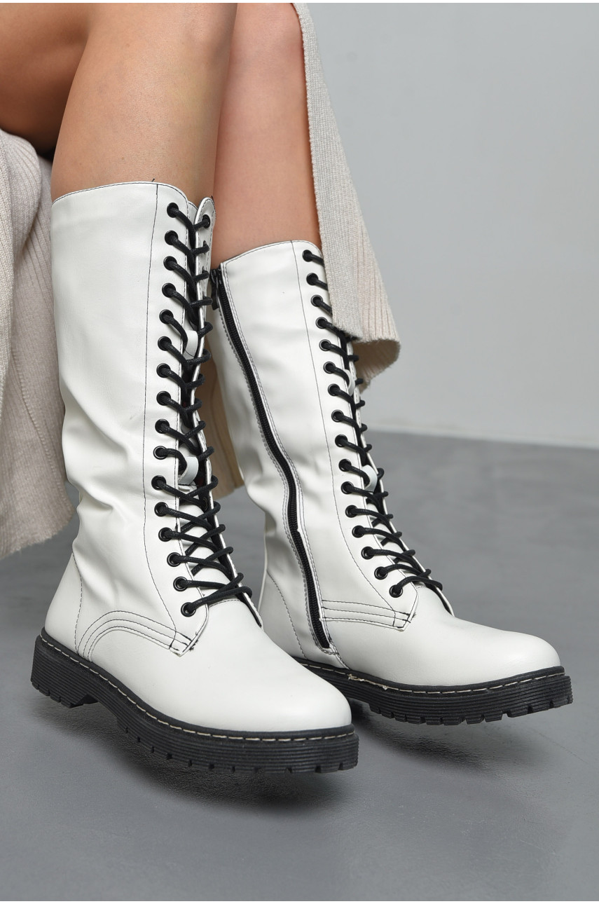 Сапоги женские демисезонные белого цвета 21209 168231 Сапоги женские демисезонные белого цвета 21209 168231