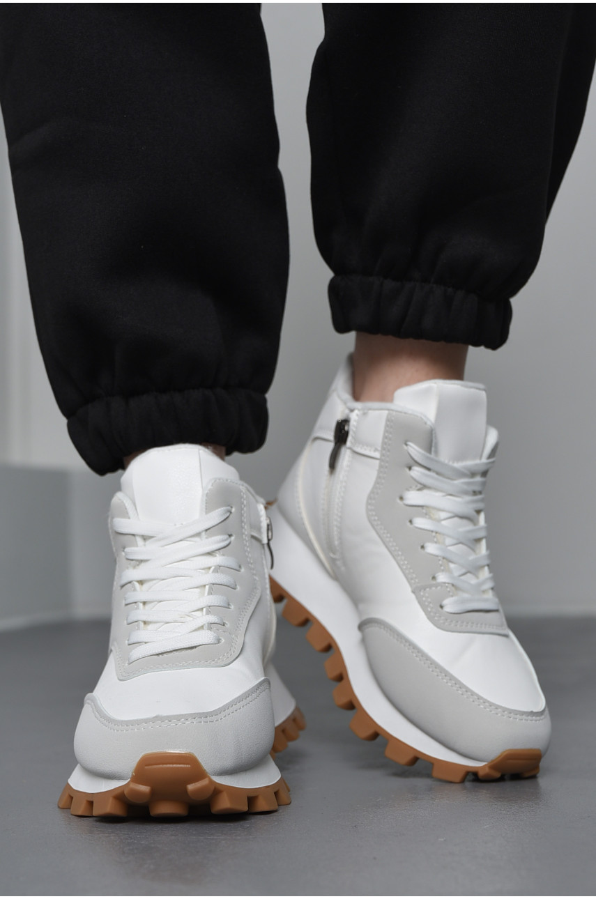 Кросівки жіночі на хутрі білого кольору з сірою вставкою GM95-2 170006