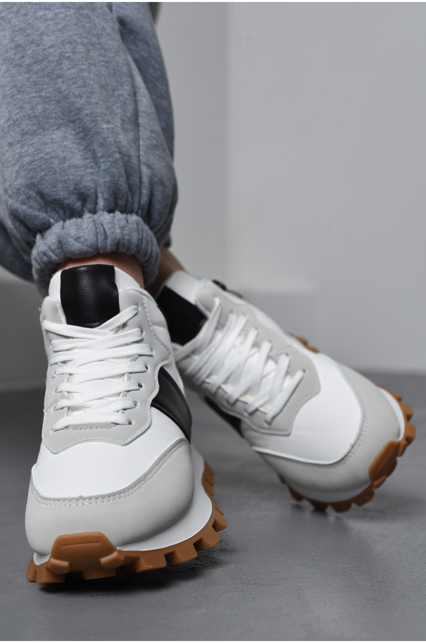 Кросівки жіночі на хутрі білого кольору з сірою вставкою GM93-2 170007