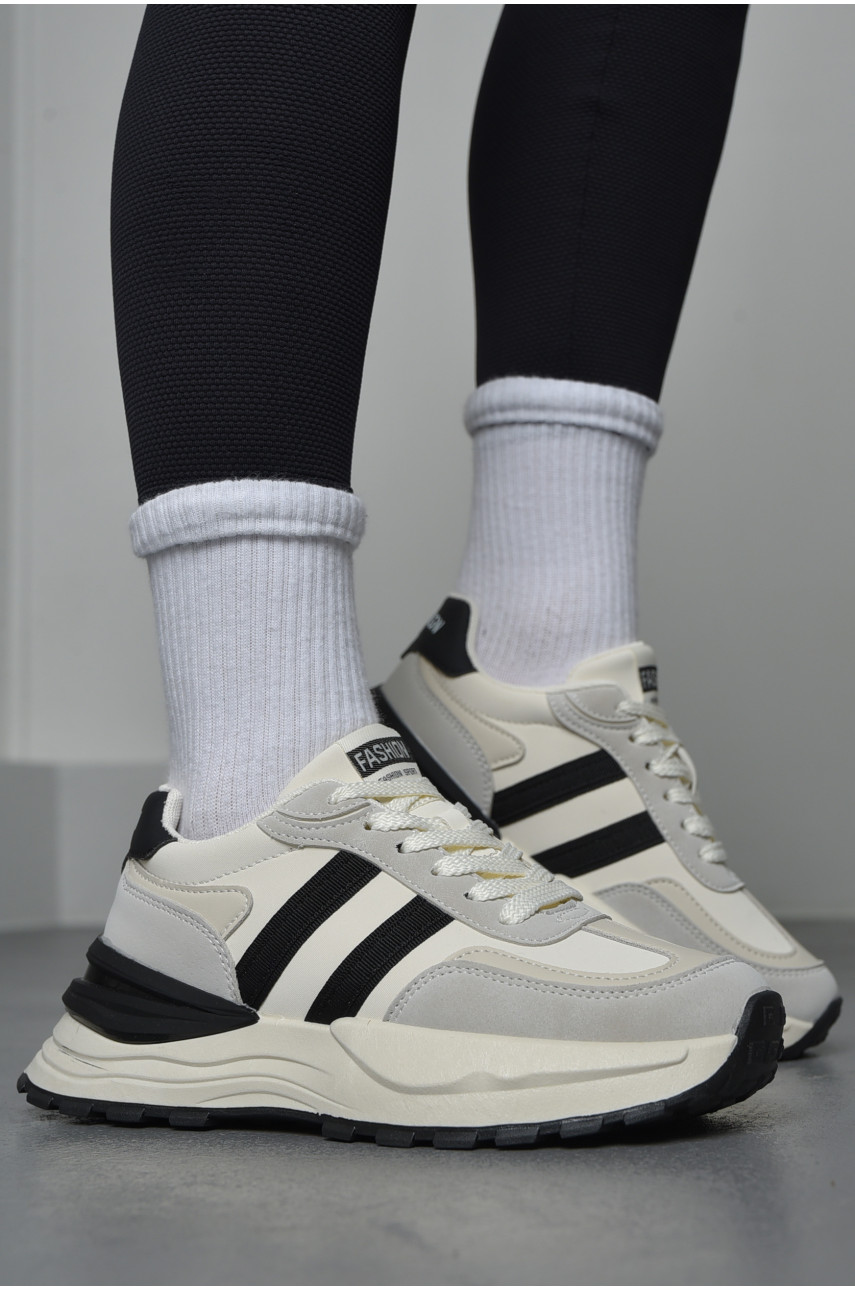 Кросівки жіночі білого кольору на шнурівці CQ7303-1 171030