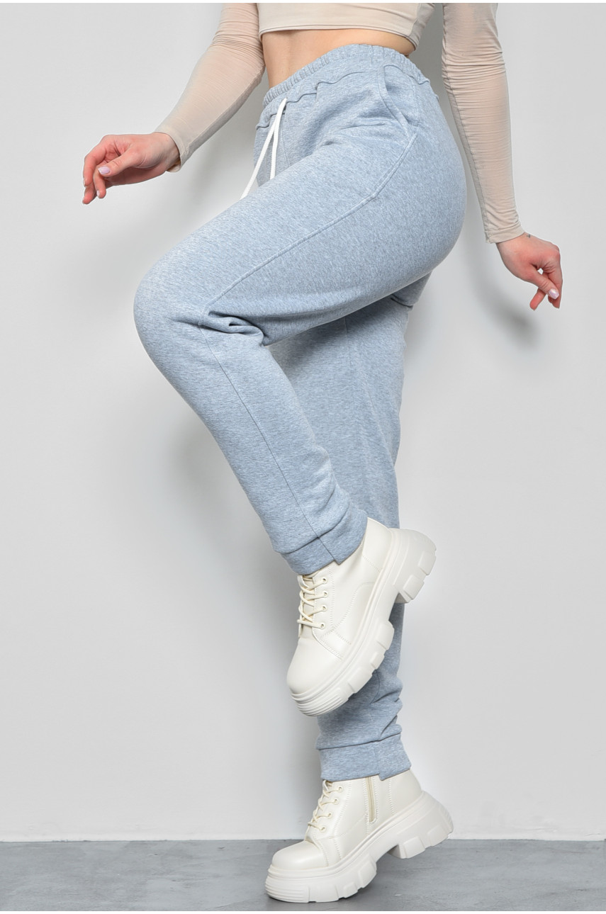 Спортивні штанти жіночі на флісі світло-сірого кольору 171663