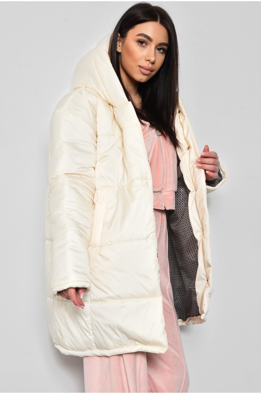 Куртка женская демисезонная молочного цвета 172228