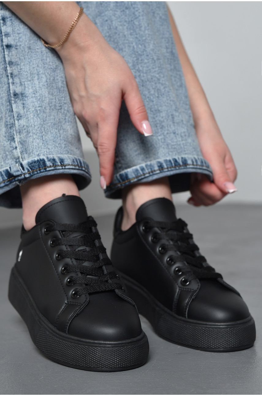 Кросівки жіночі чорного кольору на шнурівці 204-670 172258