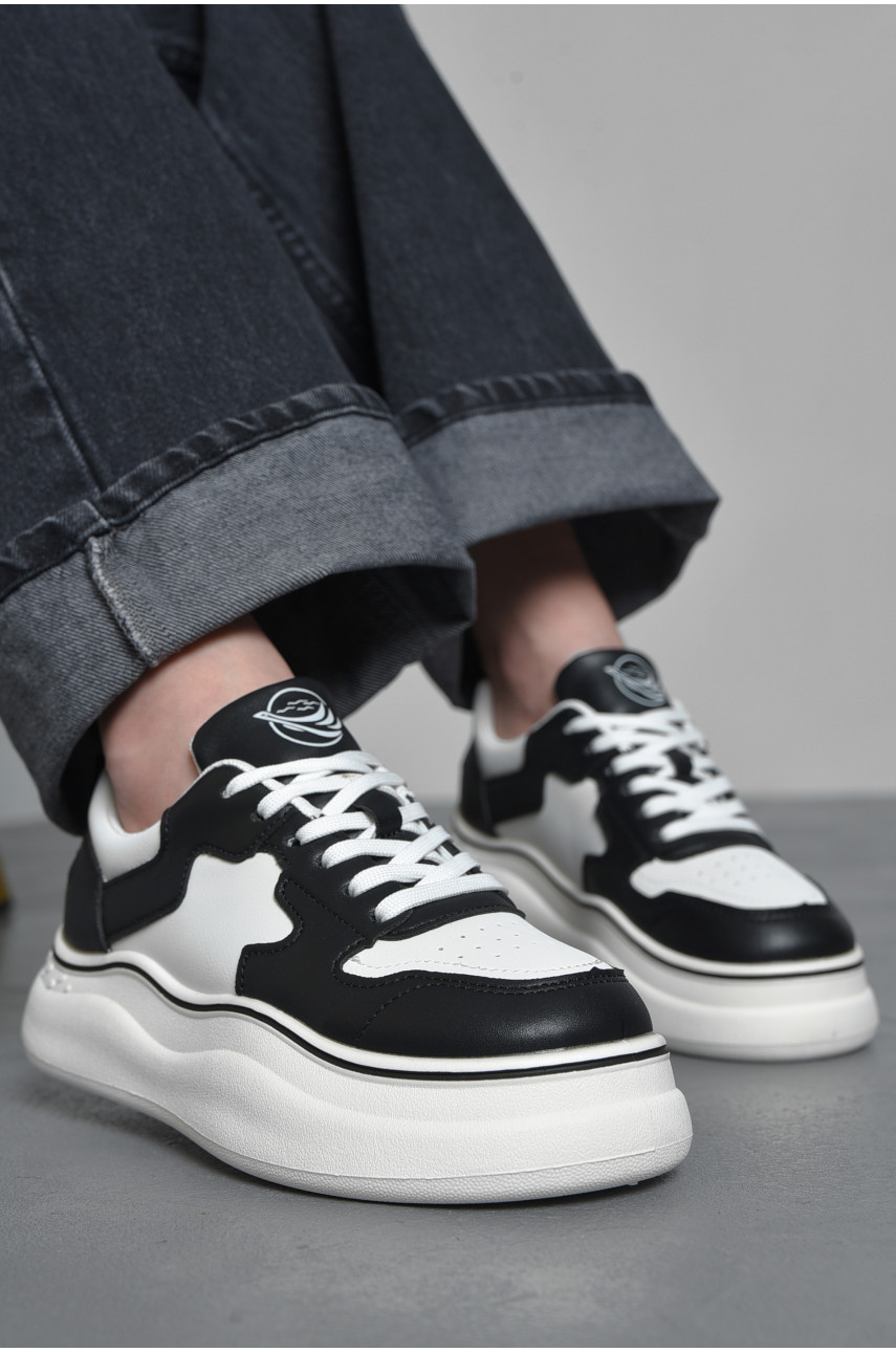 Кросівки жіночі чорно-білого кольору на шнурівці YY3176-4 172297