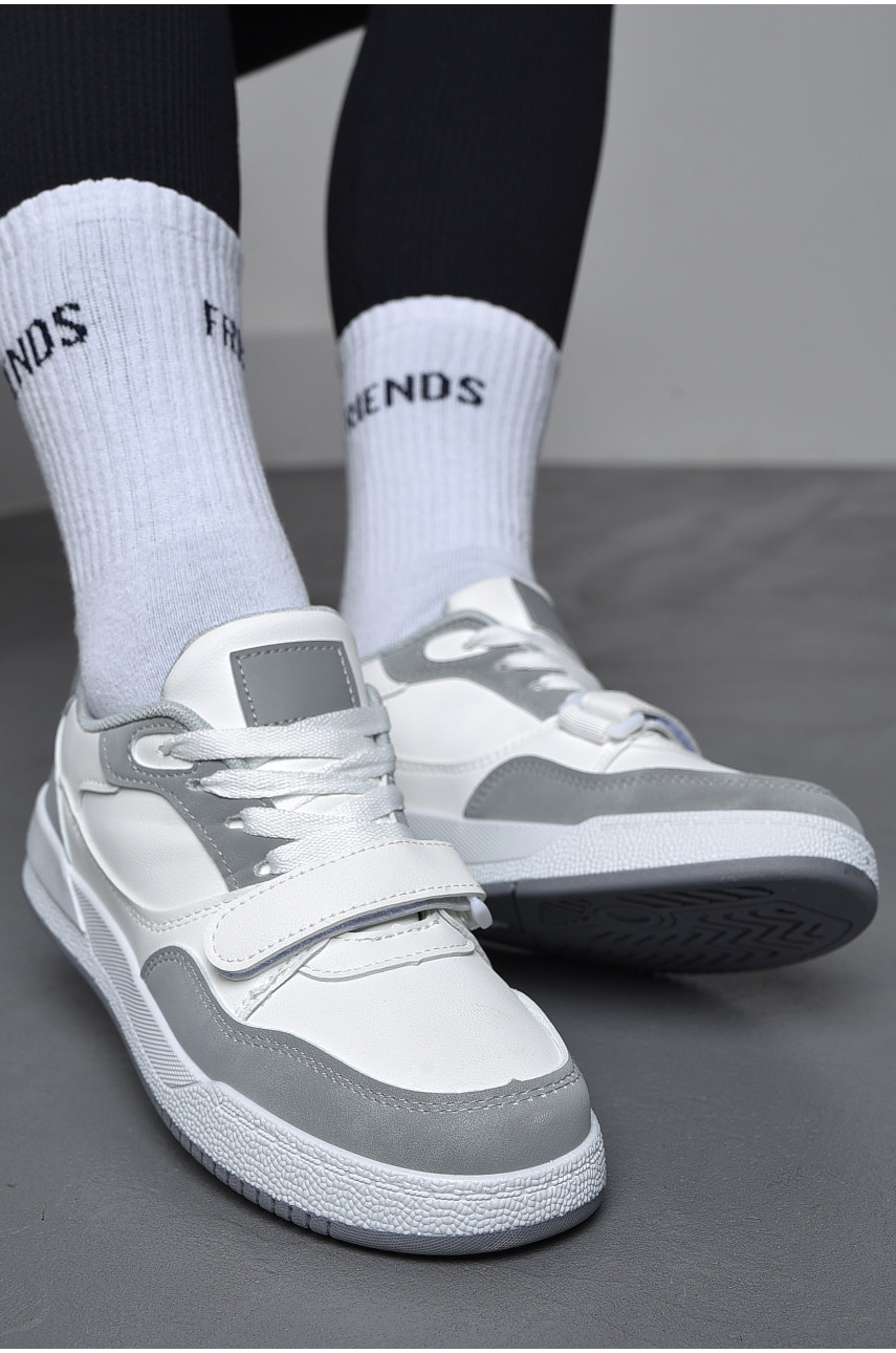 Кросівки жіночі біло-сірого кольору на шнурівці YB2468-2 172307