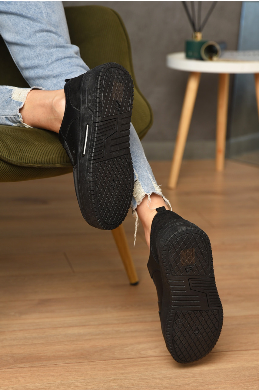 Кроссовки женские черного цвета на шнуровке 112-1 172472 Кроссовки женские черного цвета на шнуровке 112-1 172472