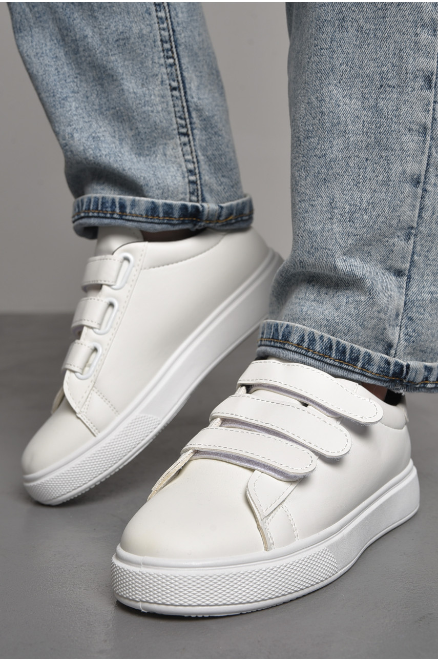 Кросівки жіночі білого кольору на ліпучці 150-405 172908