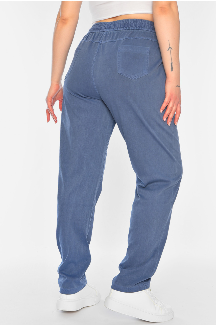 Джинсы женские полубатальные прямые фиолетового цвета 561 173058 Джинсы женские полубатальные прямые фиолетового цвета 561 173058