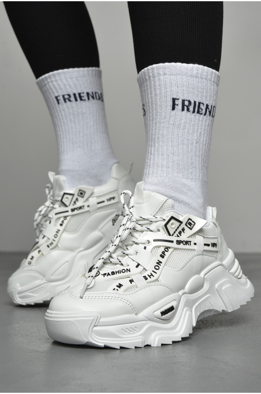 Кросівки жіночі білого кольору на шнурівці 88-152-6 174255