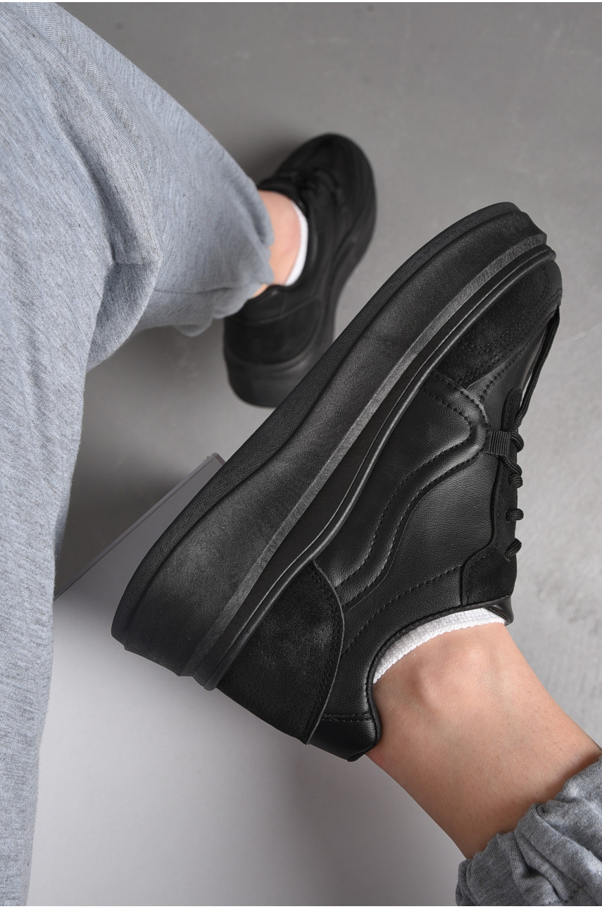 Кросівки жіночі чорного кольору на шнурівці 188-194 176793