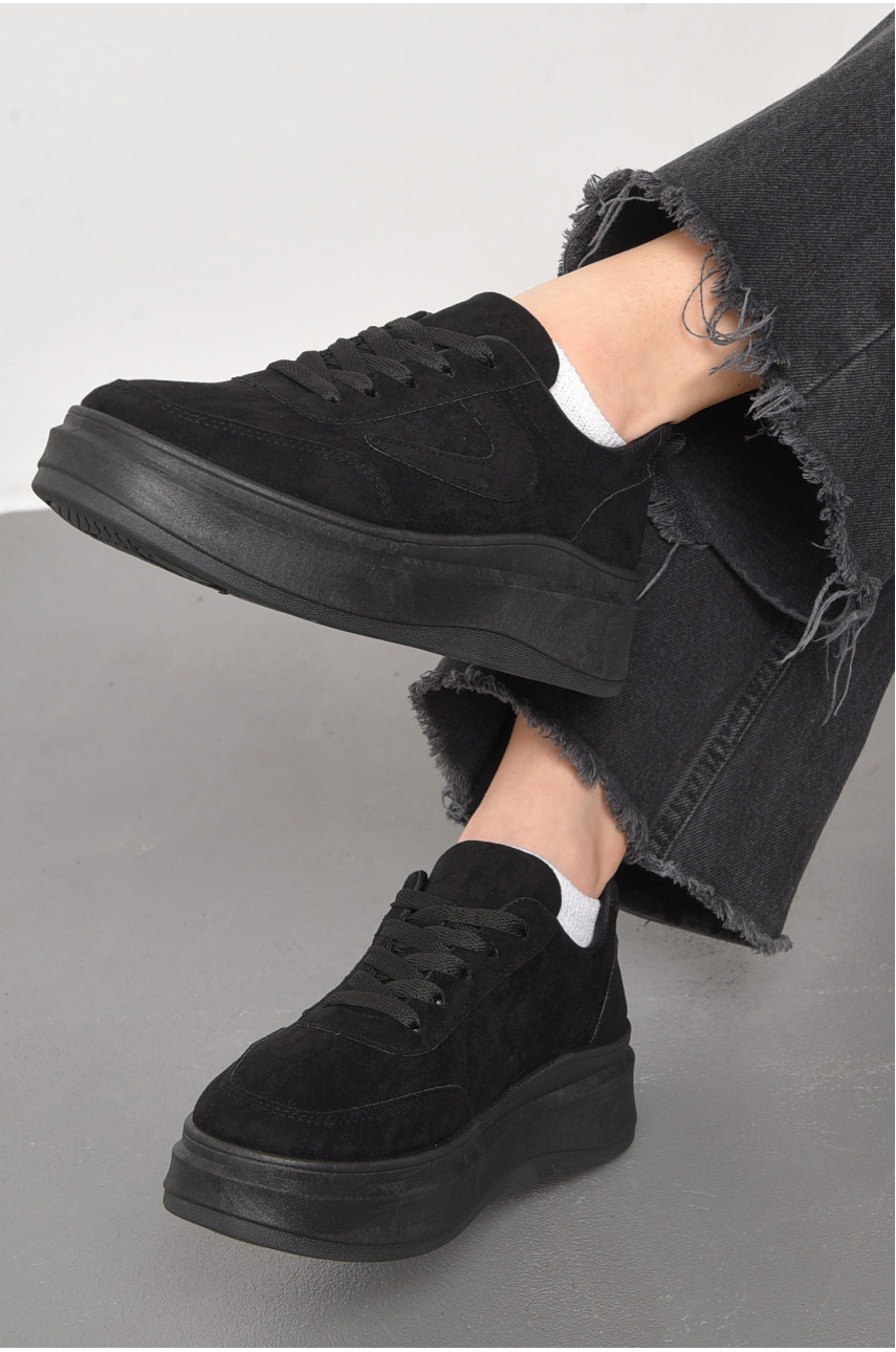 Кросівки жіночі чорного кольору на шнурівці 188-242 176823
