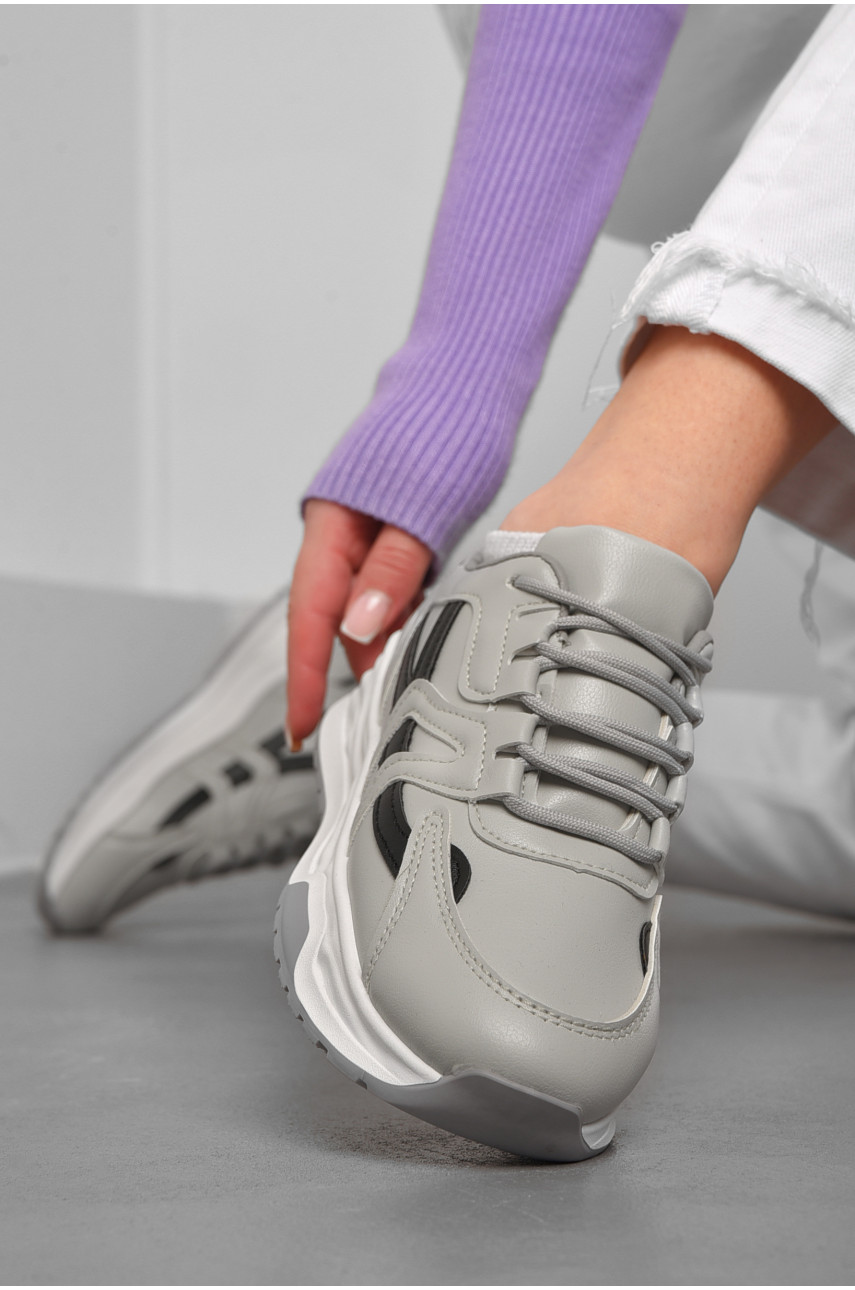 Кросівки жіночі сірого кольору на шнурівці 186-167 176865