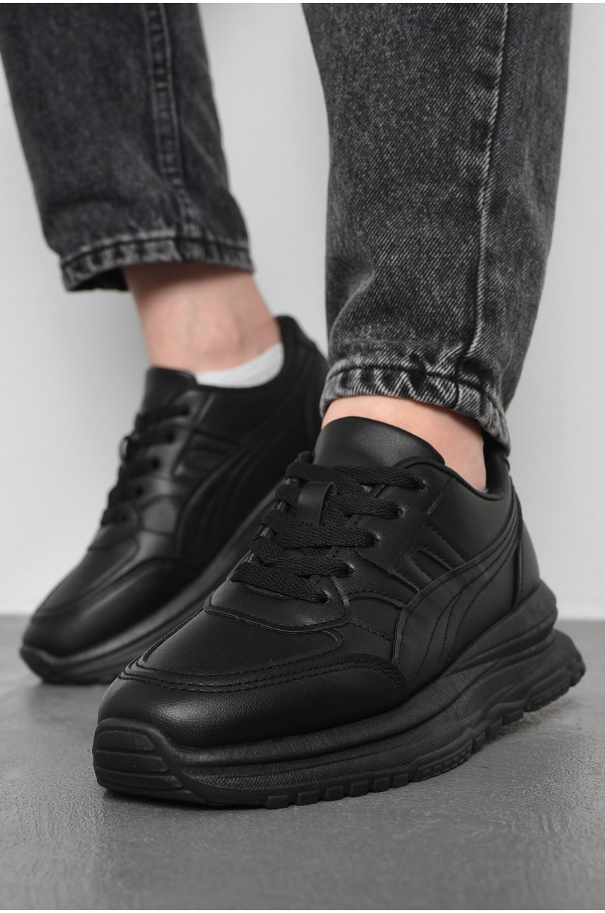 Кросівки жіночі чорного кольору на шнурівці 190-254 177023