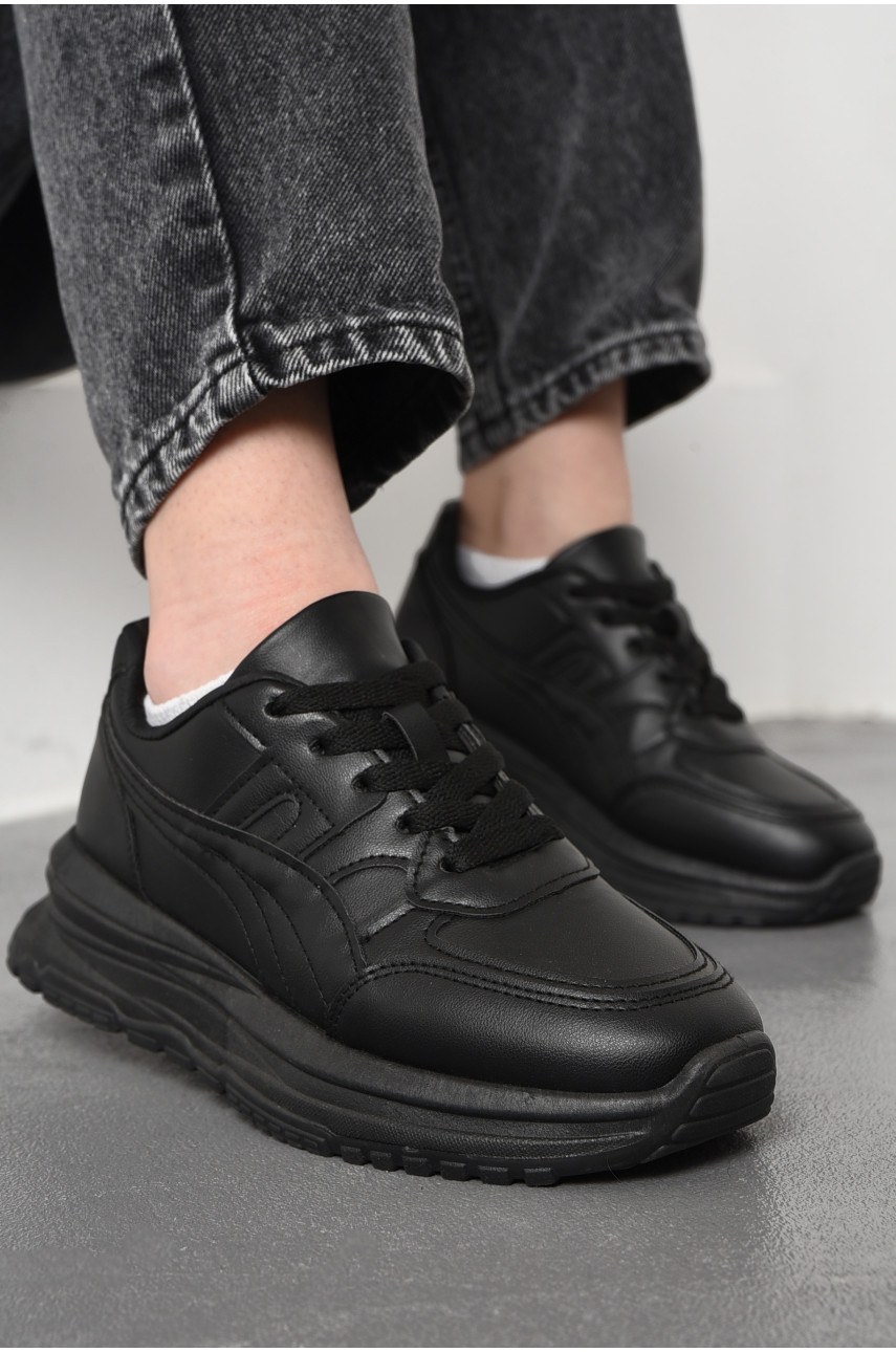 Кросівки жіночі чорного кольору на шнурівці 190-254 177023