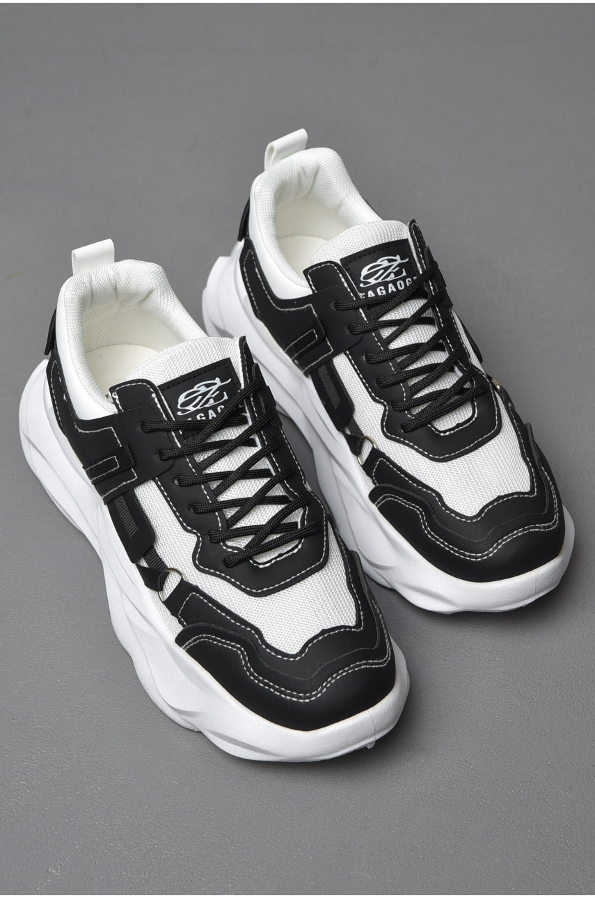 Кросівки чоловічі чорно-білого кольору на шнурівці 05-5 177373