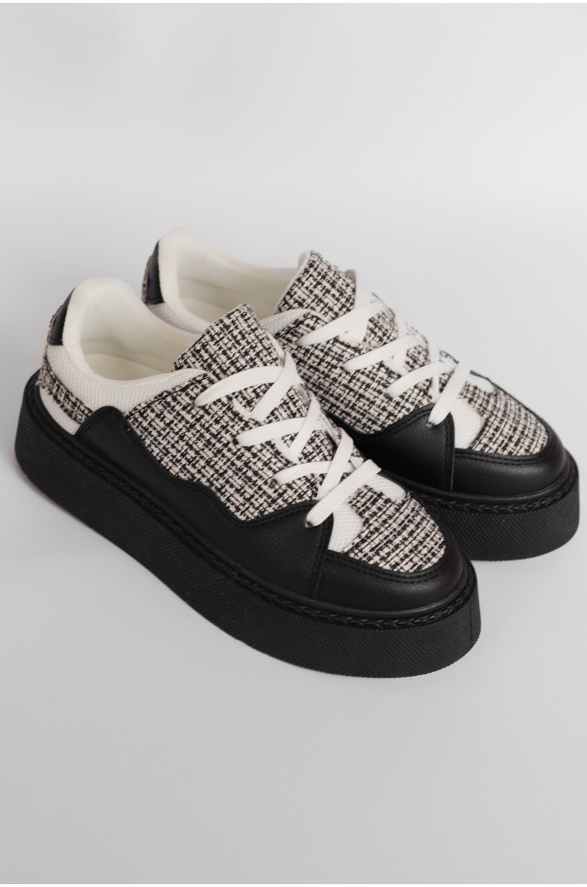 Кросівки жіночі чорно-білого кольору на шнурівці 2024-67-1 178308