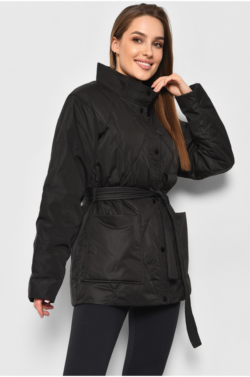 Куртка женская демисезонная полубатальная  черного цвета 717 178380