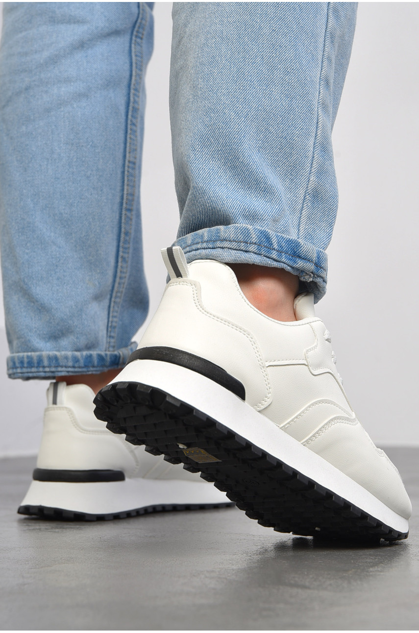 Кросівки жіночі білого кольору на шнурівці 191-331 178390 Кросівки жіночі білого кольору на шнурівці 191-331 178390