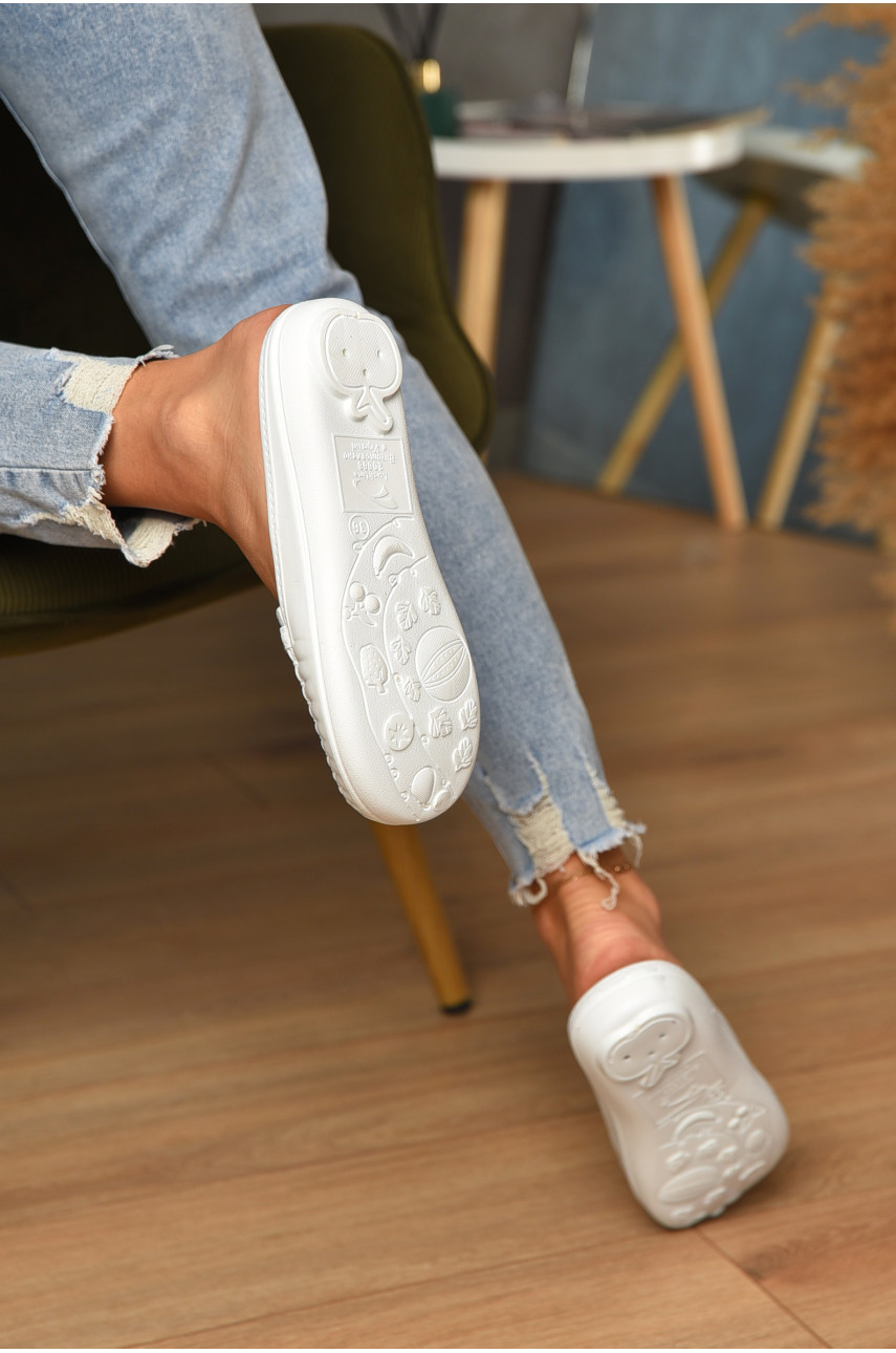 Шльопанці піна жіночі молочного кольору 20668 178672