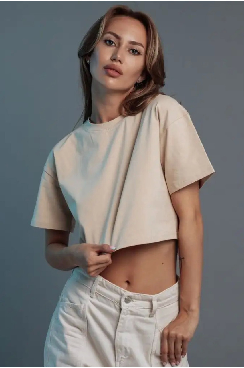 Футболка женская бежевого цвета 179979 Футболка женская бежевого цвета 179979