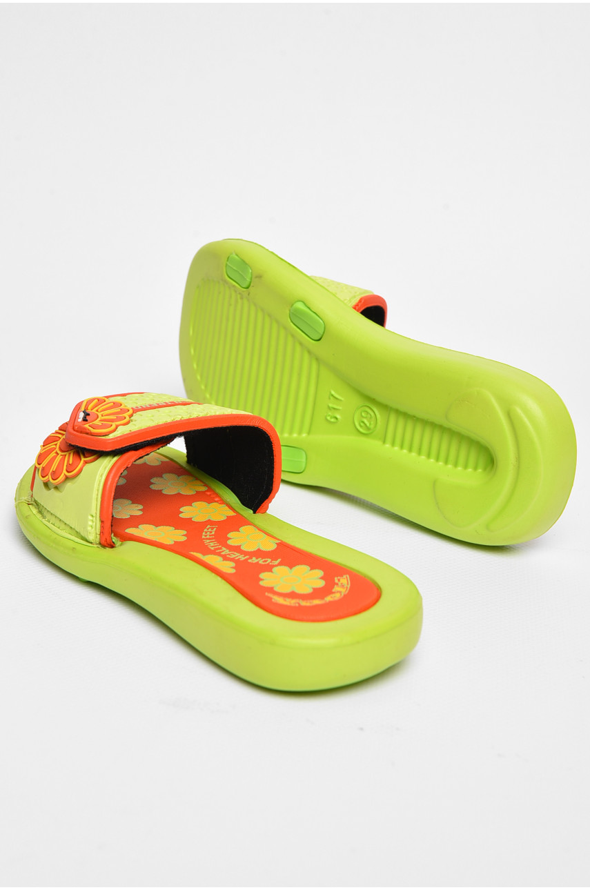 Шльопанці дитячі для дівчинки салатового кольору 617-59 182103