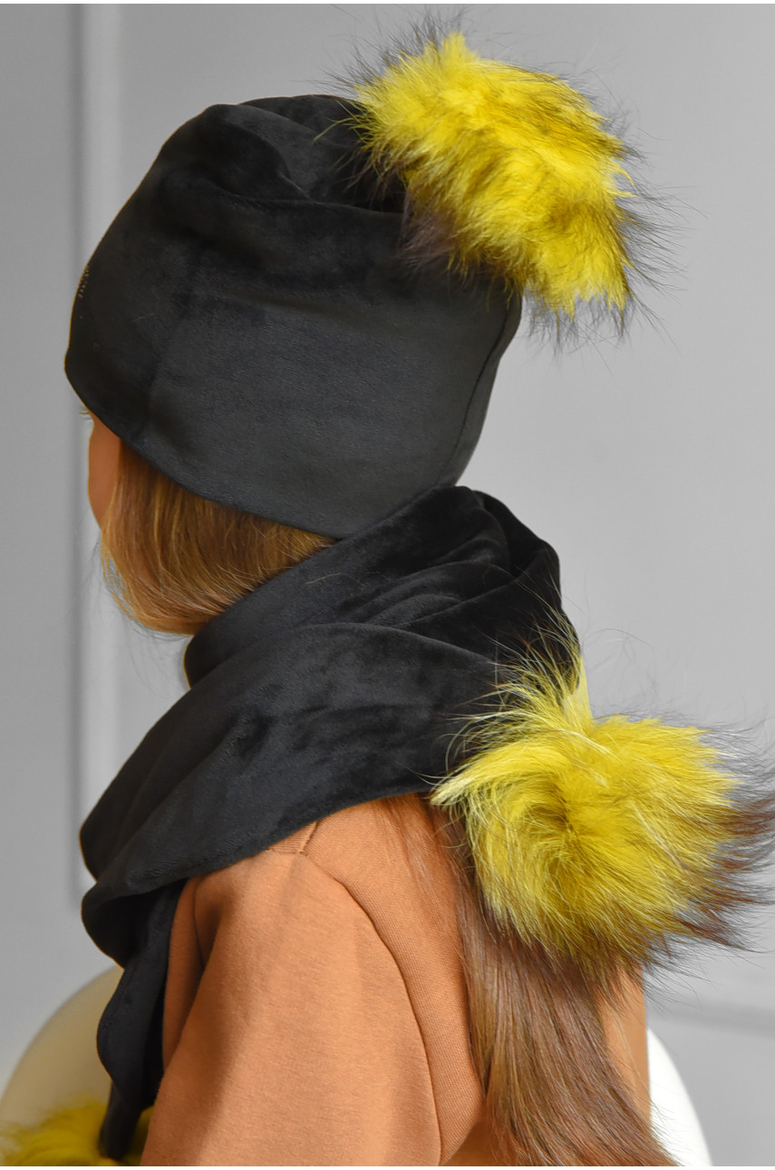 Набор шапка+шарф подростковый для девочки велюровый  черного цвета 204 182946