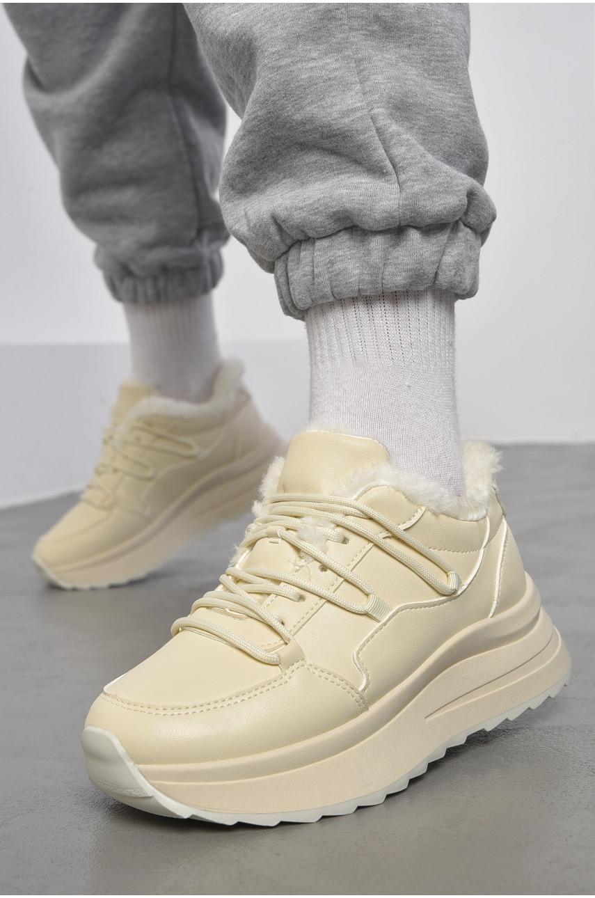 Кроссовки женские на меху светло-бежевого цвета 546-278 183582