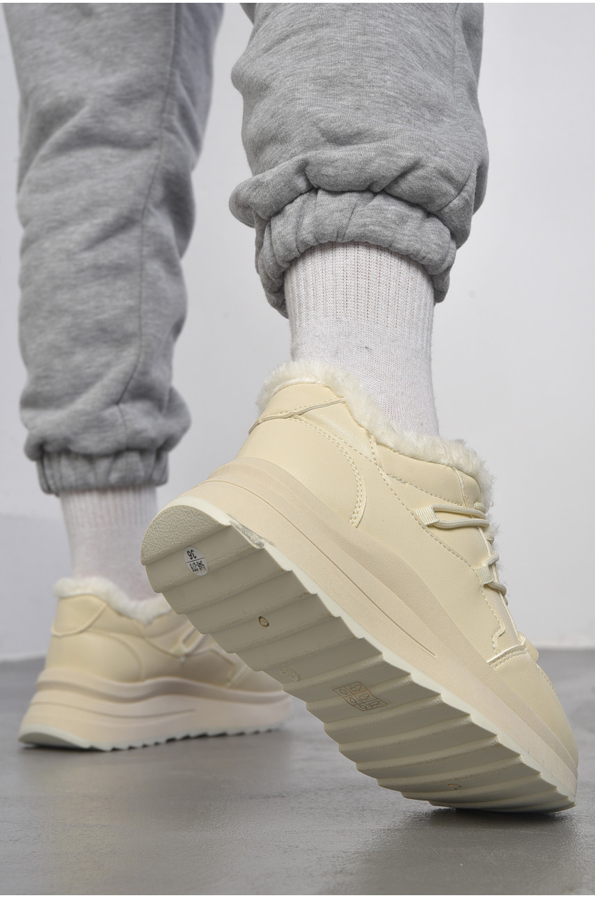 Кроссовки женские на меху светло-бежевого цвета 546-278 183582