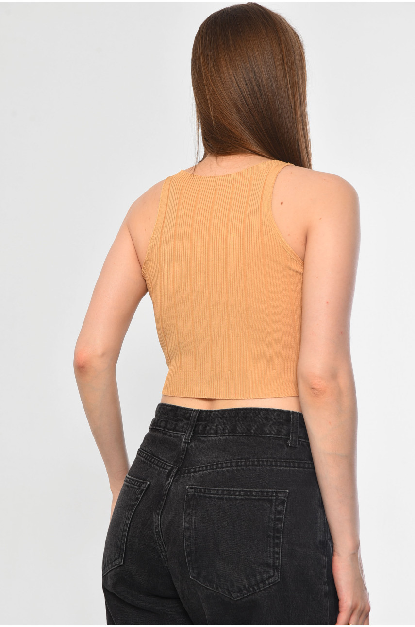 Майка-топ женская бежевого цвета 0224 183586 Майка-топ женская бежевого цвета 0224 183586