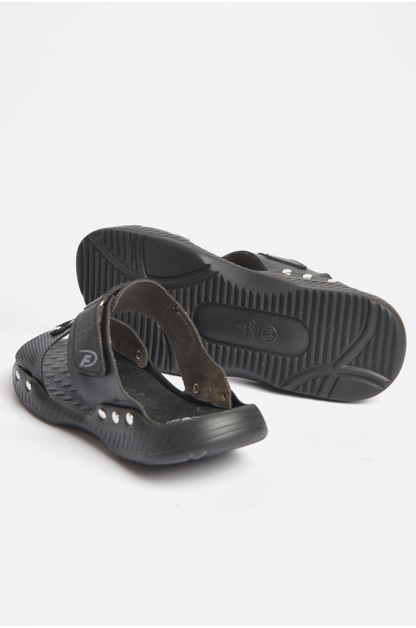 Шльопанці чоловічі чорного кольору Уцінка 8260-13 184801 Шльопанці чоловічі чорного кольору Уцінка 8260-13 184801
