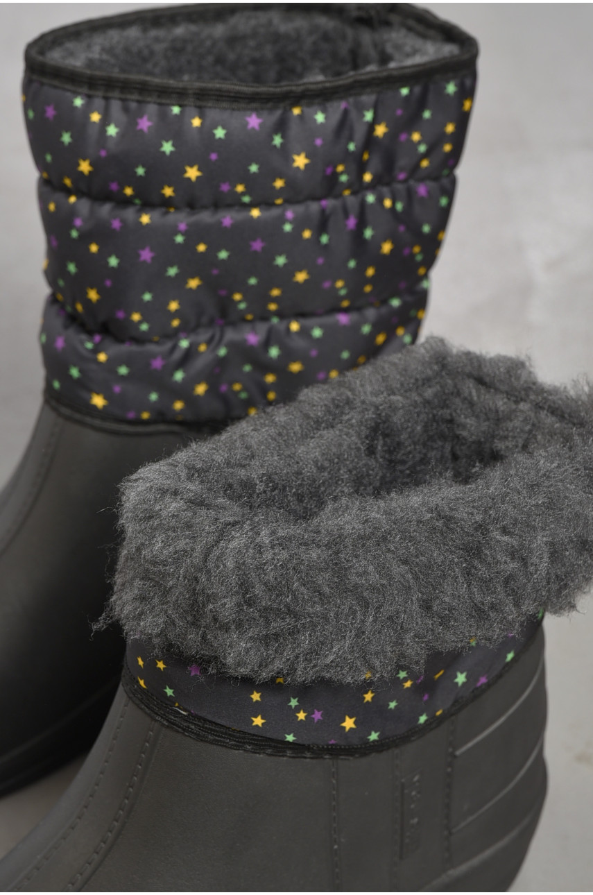 Дутики жіночі на хутрі чорного кольору з зірочками 185433