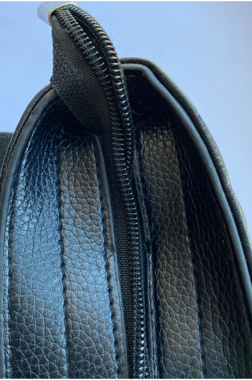 Сумка мужская через плечо из экокожи черного цвета Уценка 5821-1 185660 Сумка мужская через плечо из экокожи черного цвета Уценка 5821-1 185660