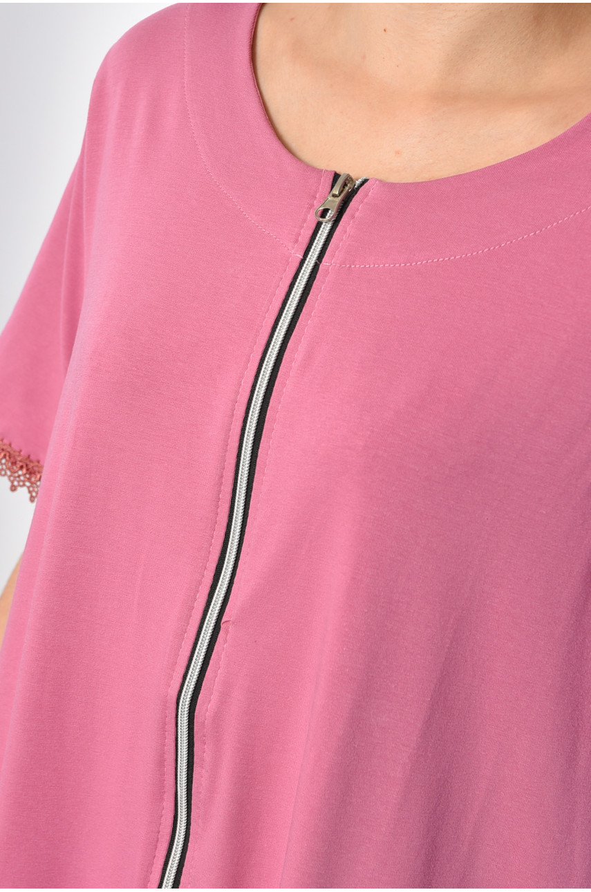 Халат женский батальный с принтом розового цвета 31147 185799 Халат женский батальный с принтом розового цвета 31147 185799