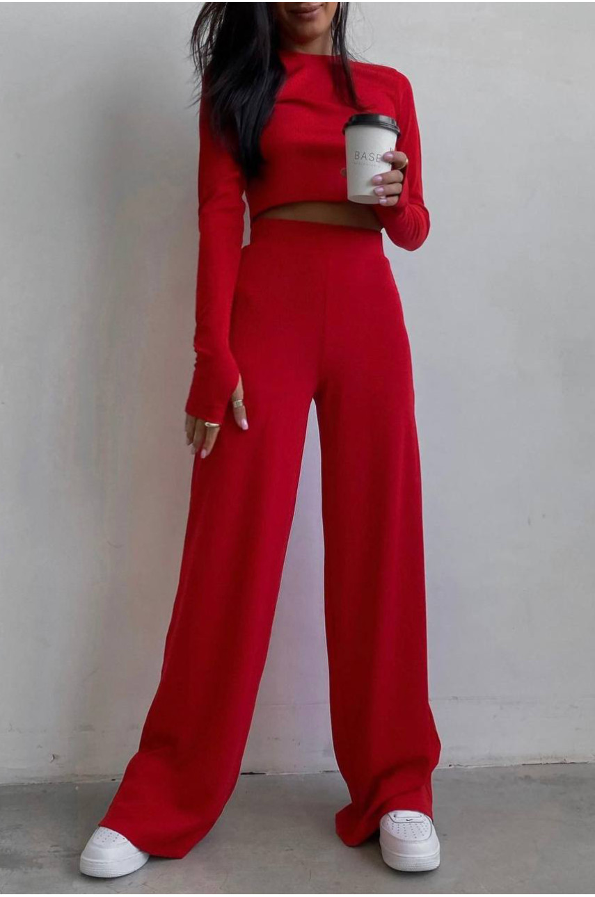 Костюм женский в рубчик красного цвета 243 186982 Костюм женский в рубчик красного цвета 243 186982