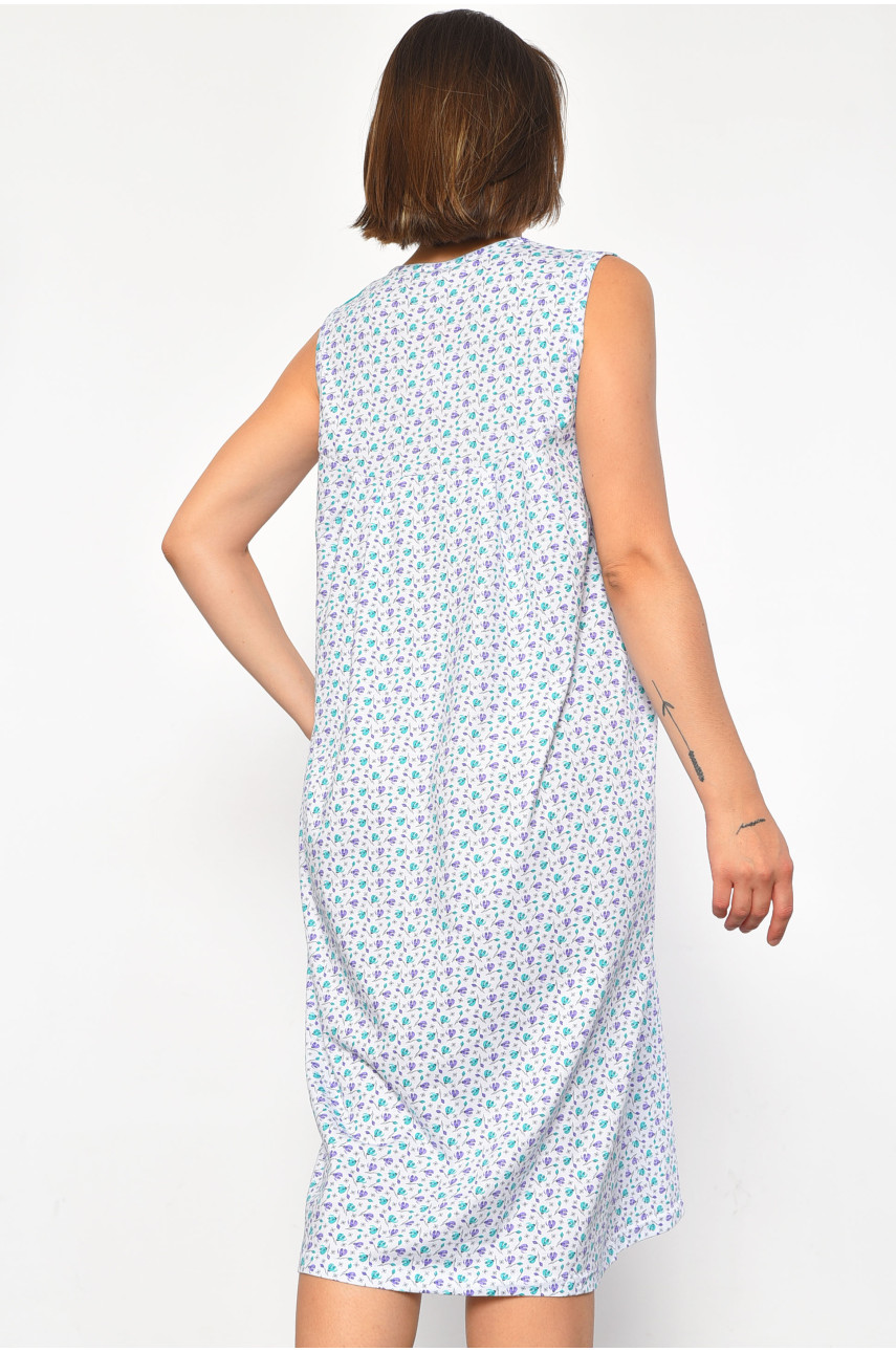 Нічна сорочка напівбатальна жіноча білого  кольору з квітковим принтом 106 186985