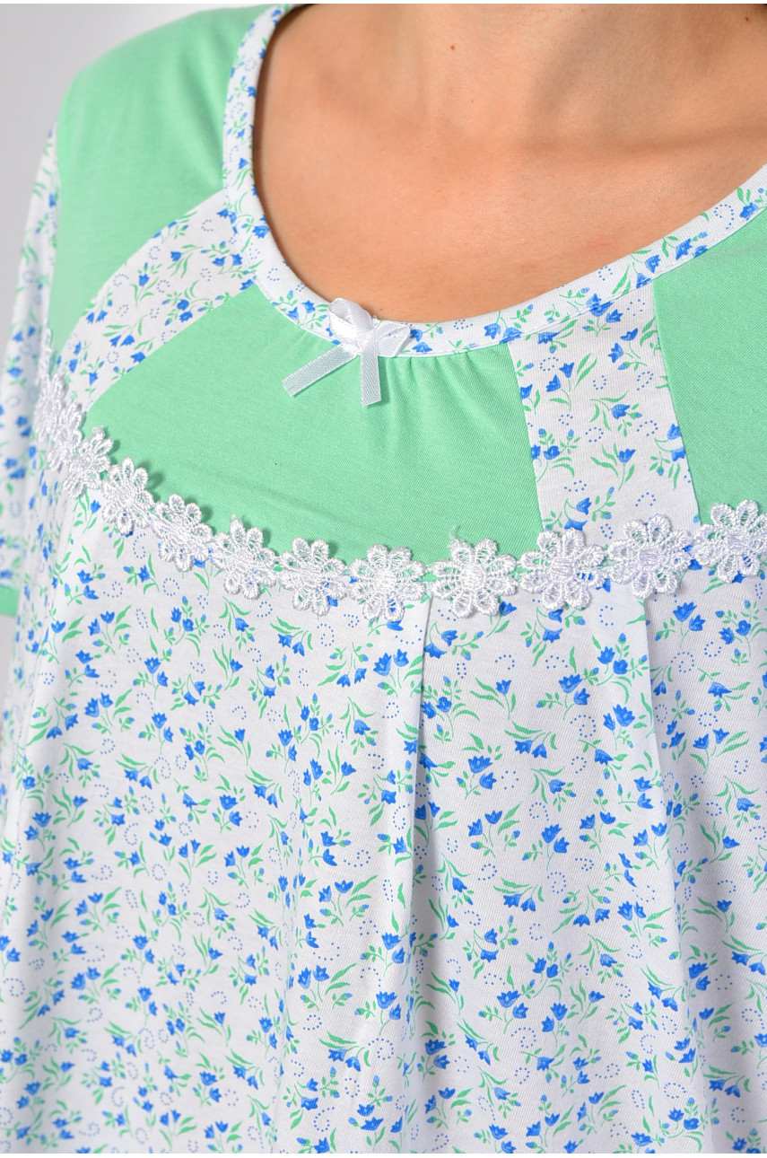 Нічна сорочка напівбатальна жіноча білого  кольору з квітковим принтом 257 187009