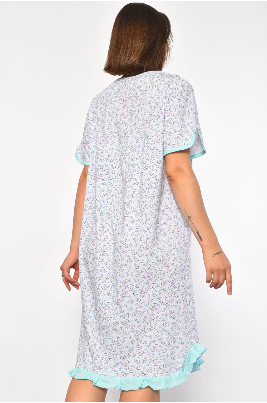 Нічна сорочка напівбатальна жіноча білого  кольору з квітковим принтом 131 187019