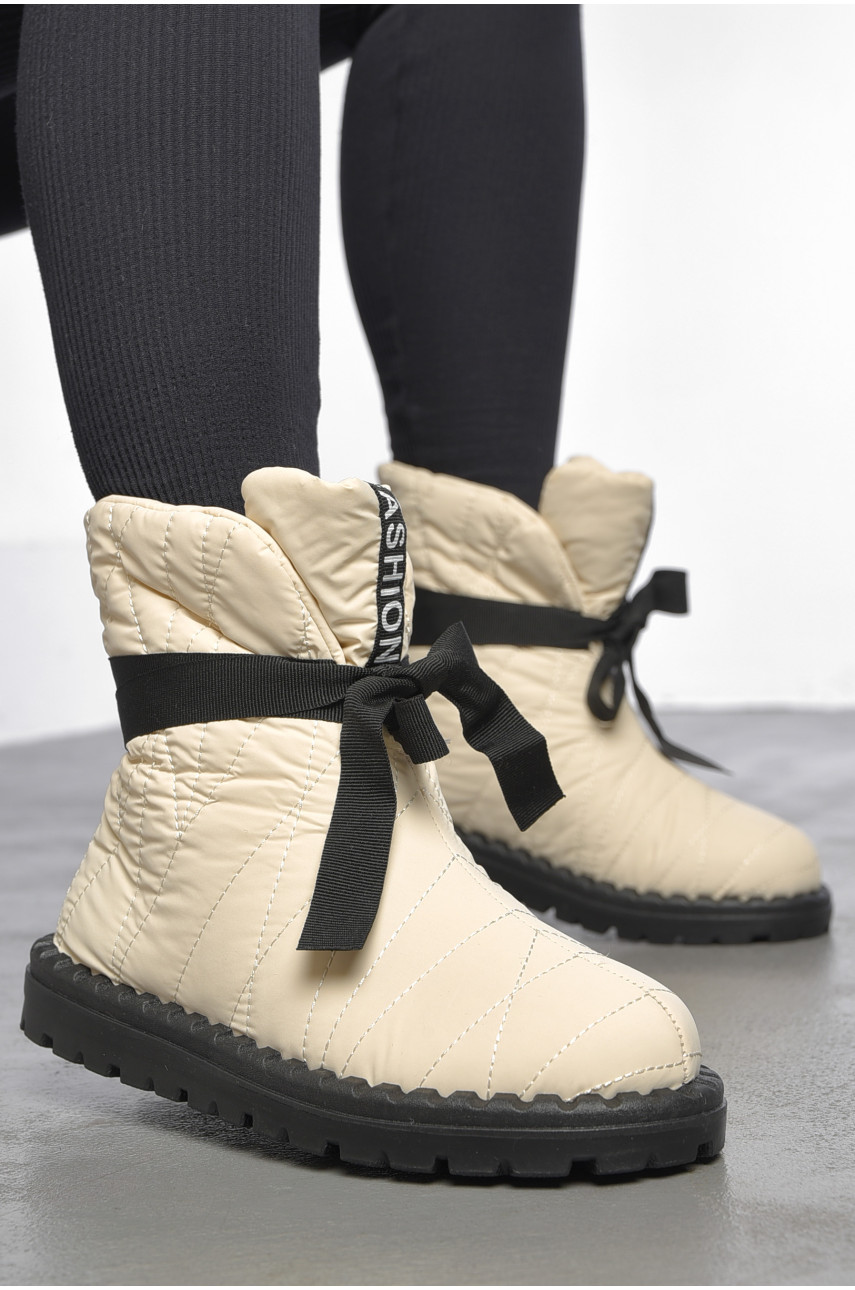 Дутики жіночі на хутрі бежевого кольору 18-3 187174