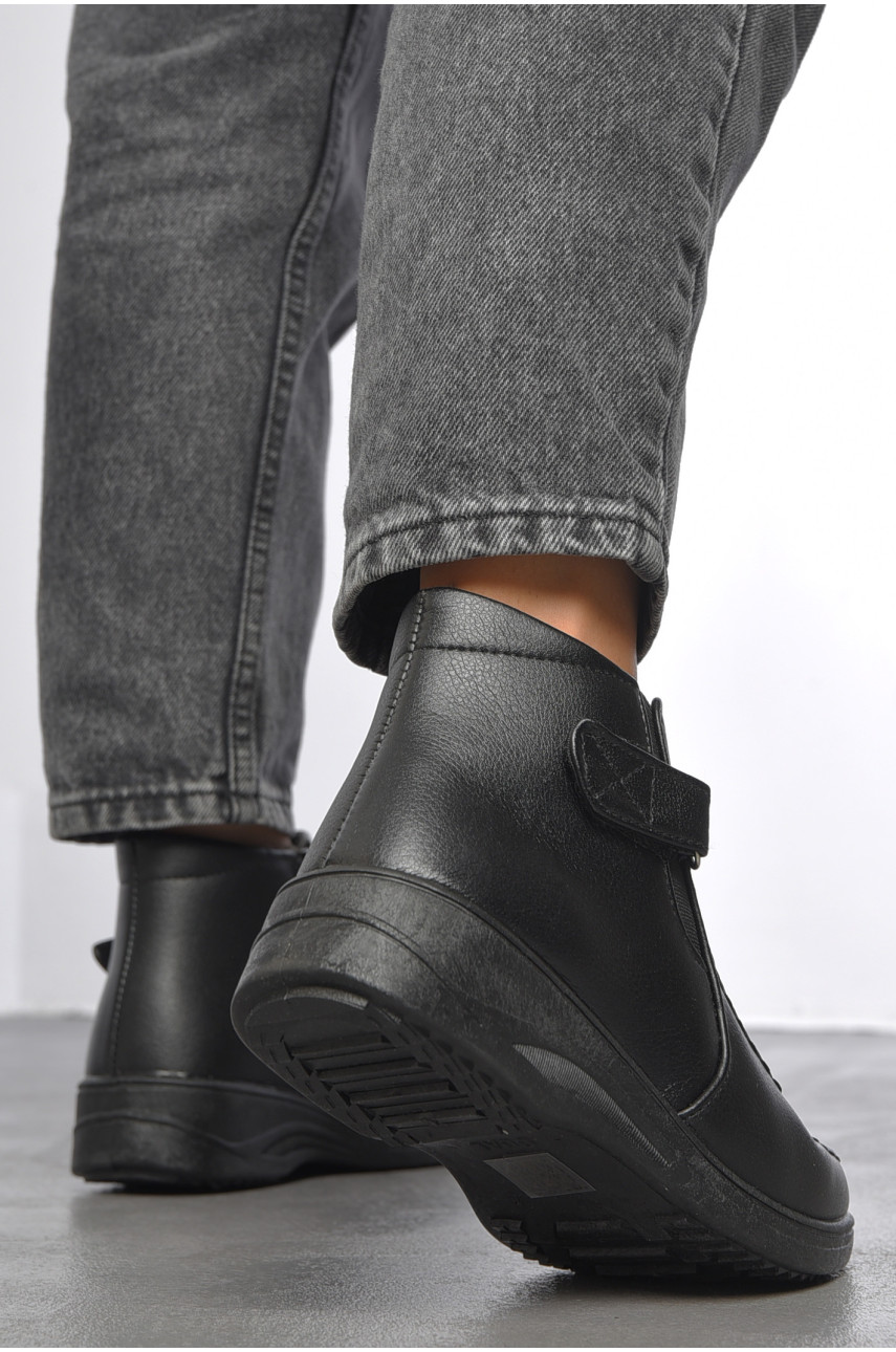 Ботинки женские демисезонные черного цвета на молнии w3-d25 187650