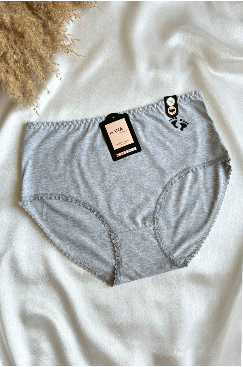 Трусы женские полубатальные серого цвета с рисунком 70018 188508