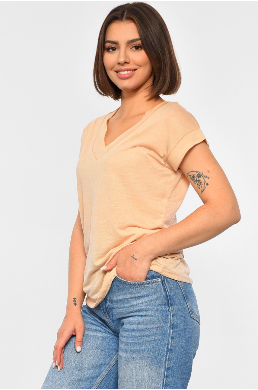 Футболка жіноча бежевого кольору 188776