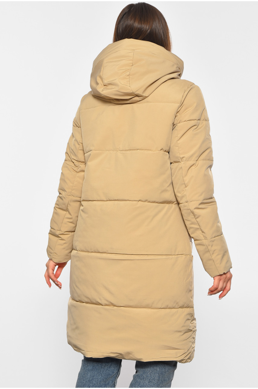 Жіноча куртка зимова з капюшоном бежевого кольору 222 188892