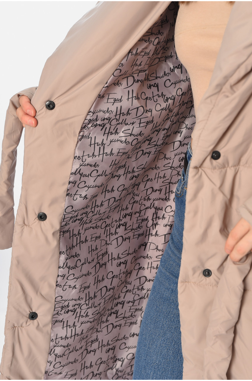 Куртка жіноча демісезонна з поясом бежевого кольору 388 189053