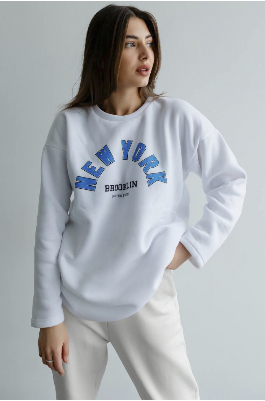 Свитшот женский на флисе белого цвета 189072
